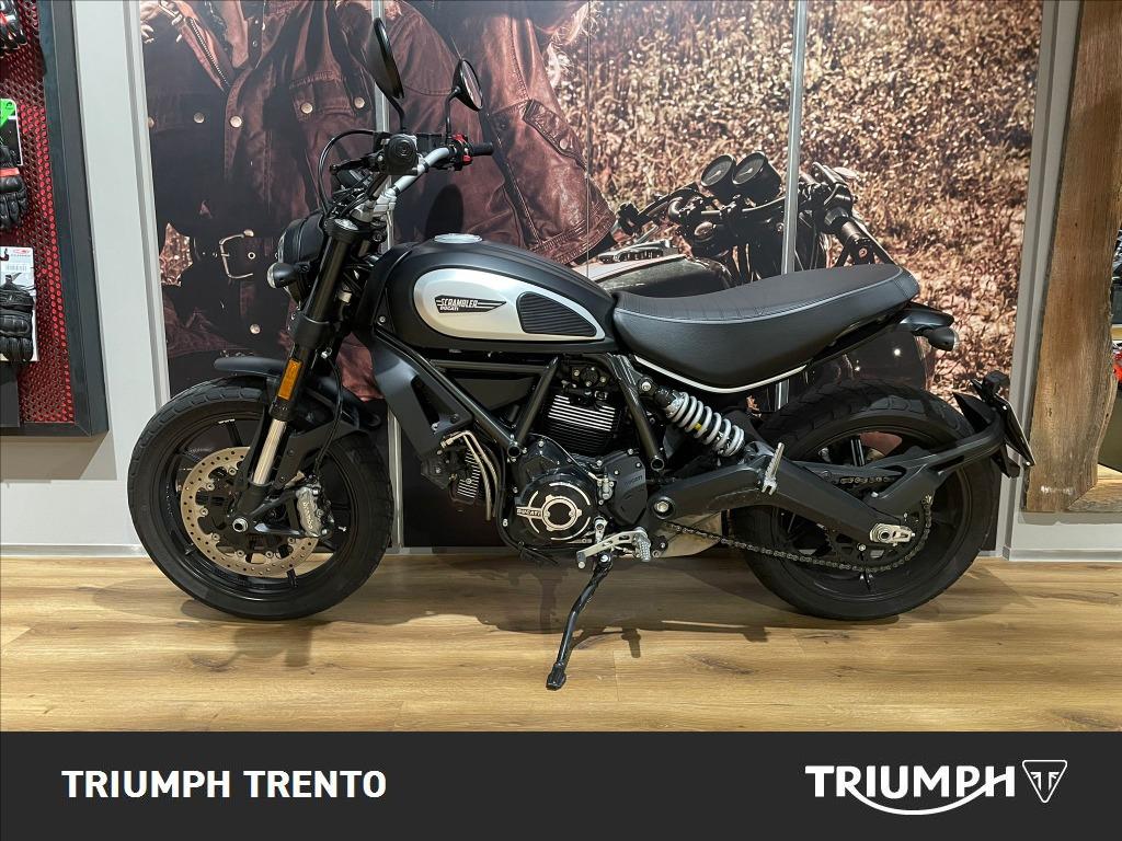 DUCATI Scrambler 800 Icon Dark